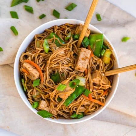 bowl of Vegetable Lo Mein with chop sticks
